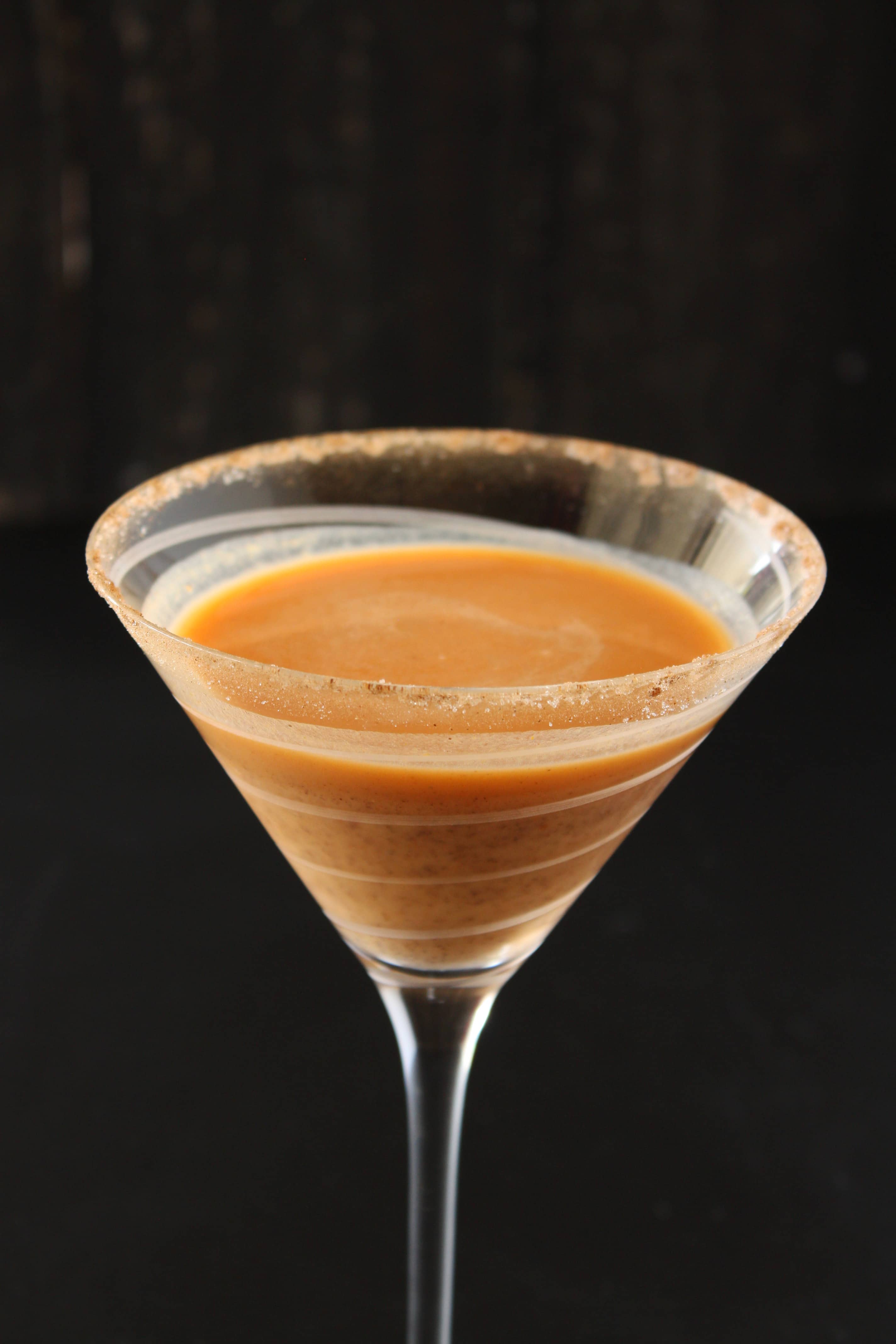 Pumpkin Pie Martini Cake 'n Knife