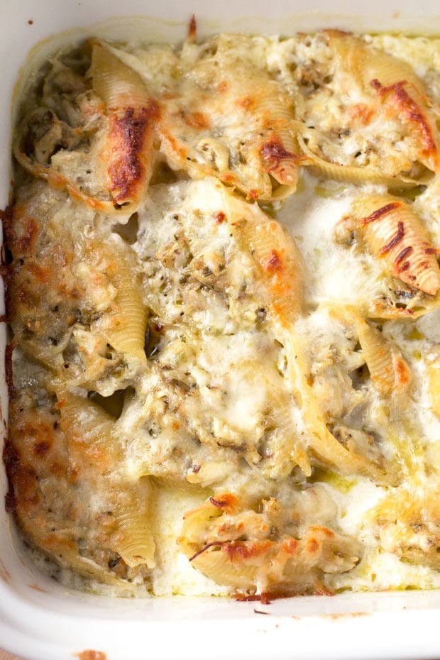 Chicken Avocado Pesto Stuffed Shells | cakenknife.com