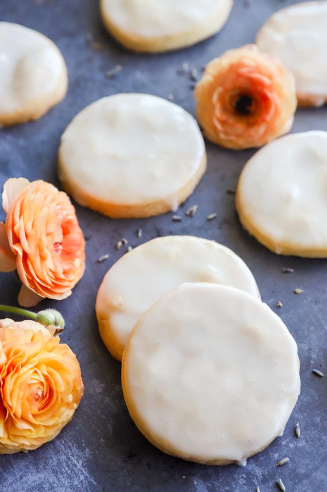 Picture of cookies with lemon shortbread