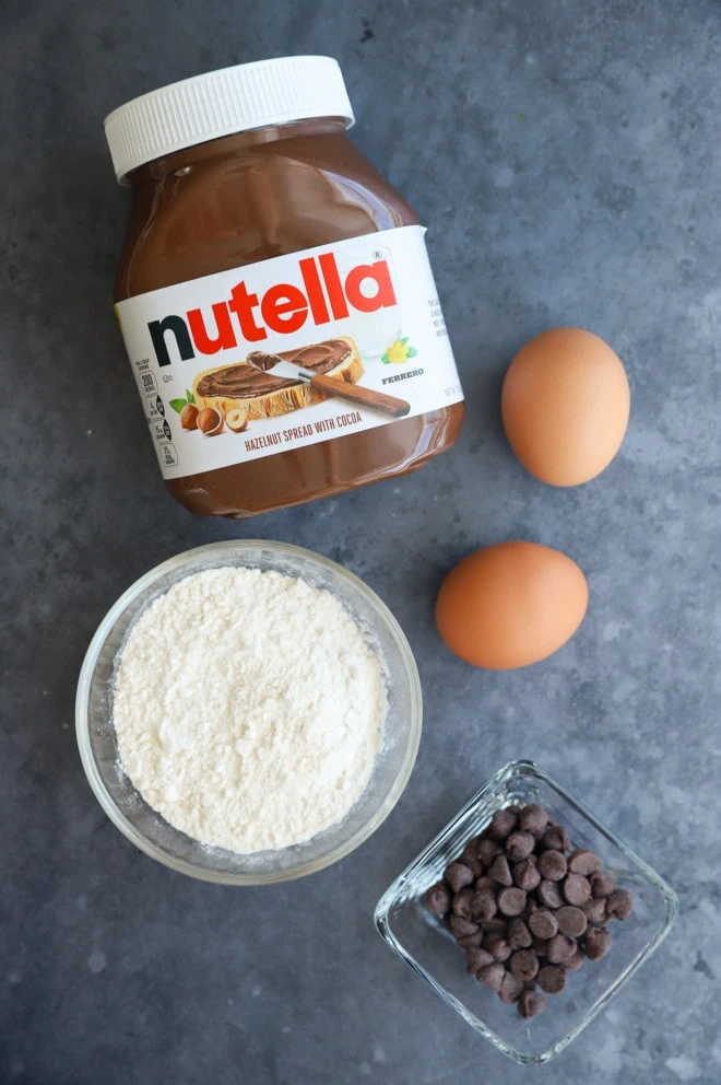 Ingredients for nutella cake bites