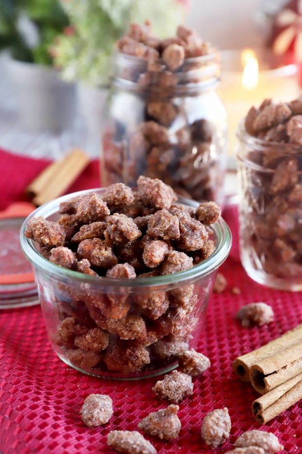 christmas cinnamon almonds image