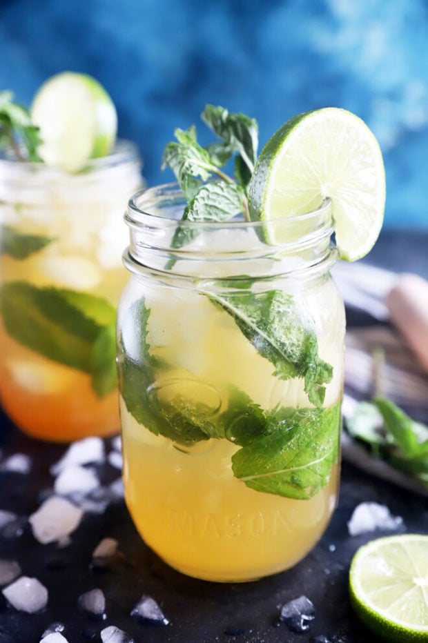 Mint cocktail in mason jars picture