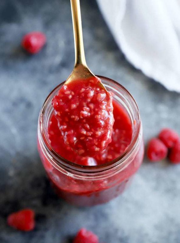 Spoonful of raspberry sauce image