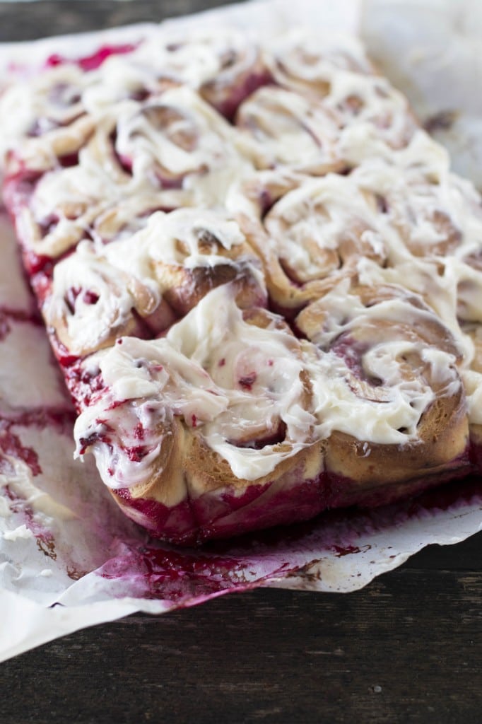 Raspberry Sweet Buns_3