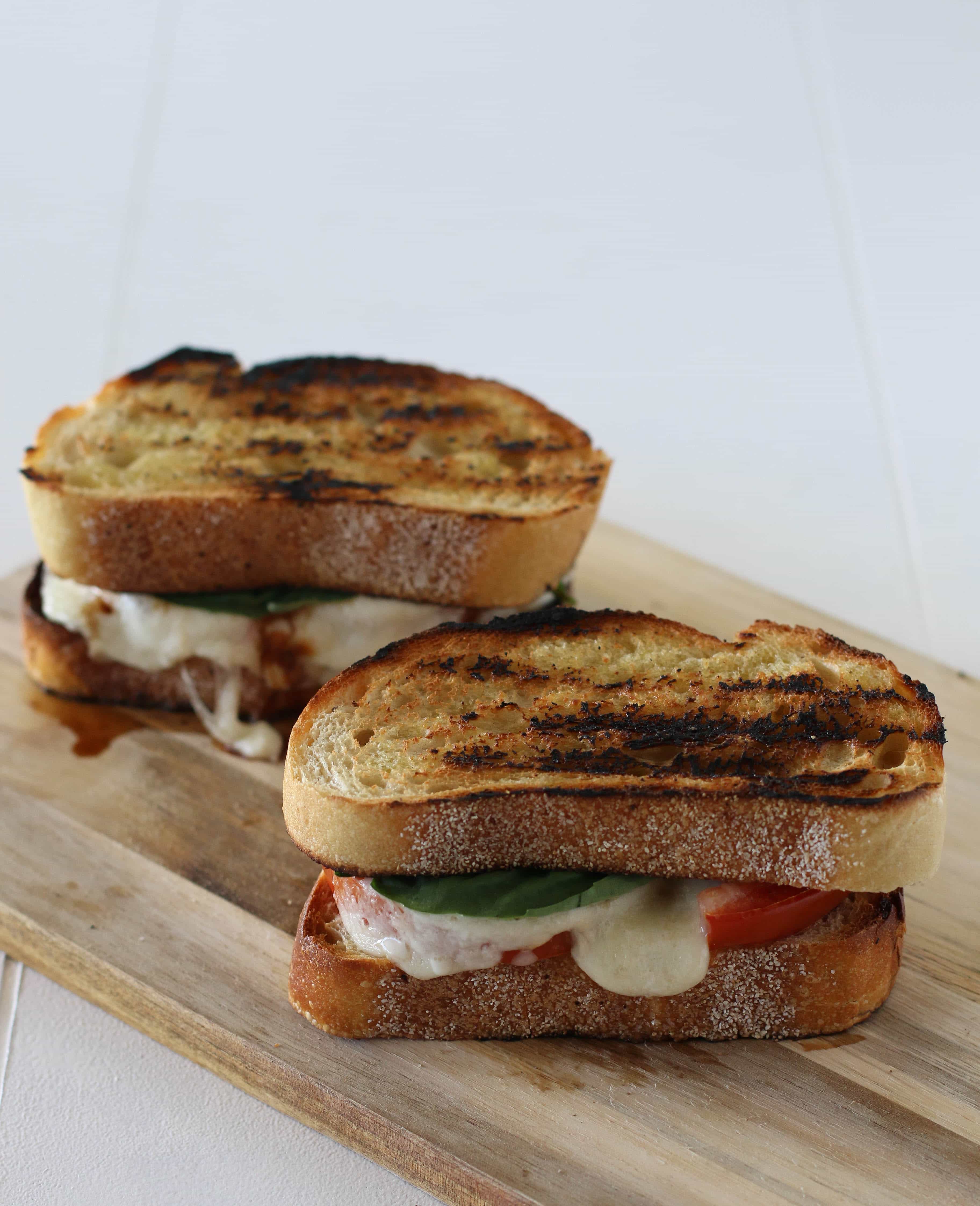 Grilled Caprese Sandwich | Cake &amp;#39;n Knife