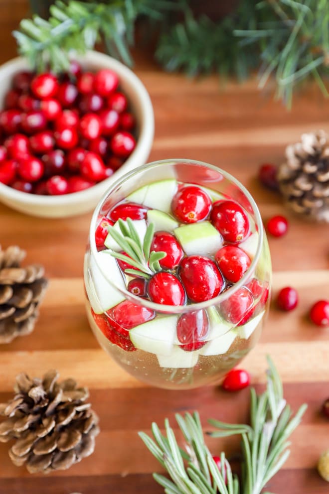 https://www.cakenknife.com/wp-content/uploads/2014/12/Christmas-Sangria-Web_9247-660x992.jpg