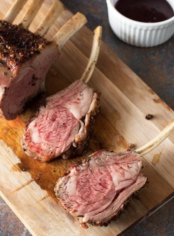 Herb Crusted Rack of Lamb with Red Wine Sauce | cakenknife.com