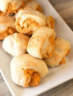 Buffalo Chicken Rolls | cakenknife.com