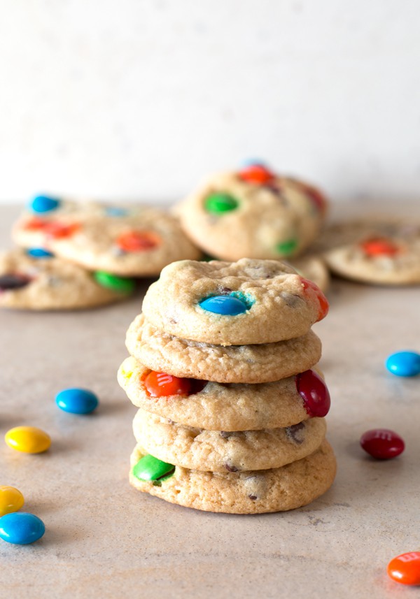 Soft Batch Mini M&M Cookies | cakenknife.com