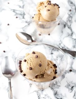 Cinnamon Coffee Ice Cream | cakenknife.com