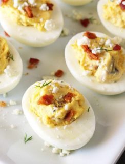 Bacon and Blue Deviled Eggs | cakenknife.com