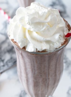 Boozy Nutella Shake | cakenknife.com