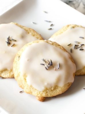 Grandma's Lavender Cookies | cakenknife.com