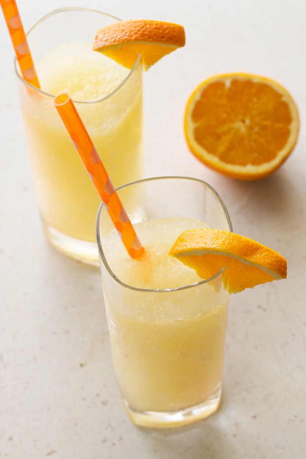 Orange Dreamsicle Cake 'n Knife