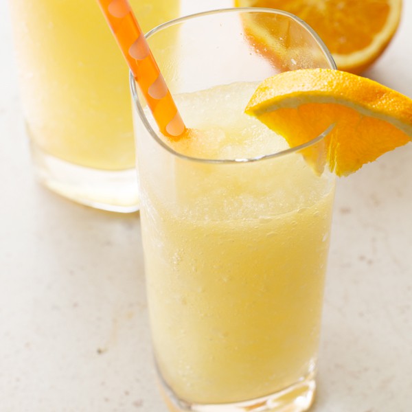 Orange Dreamsicle Cake 'n Knife