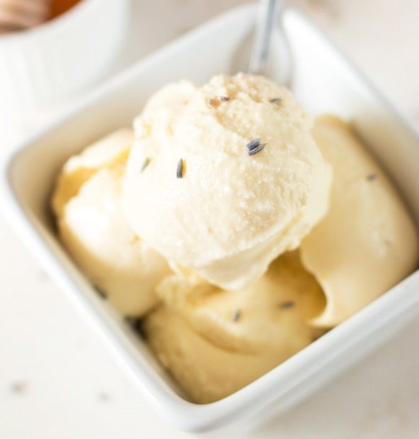 Lavender Honey Ice Cream + the Ultimate Ice Cream Sundae Giveaway! | cakenknife.com