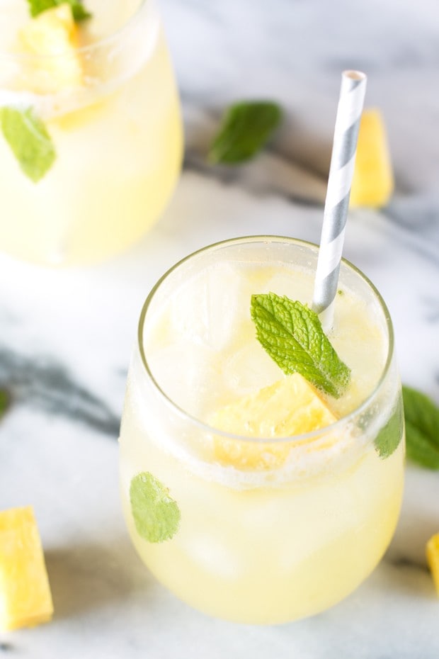 Pineapple Mojito | cakenknife.com