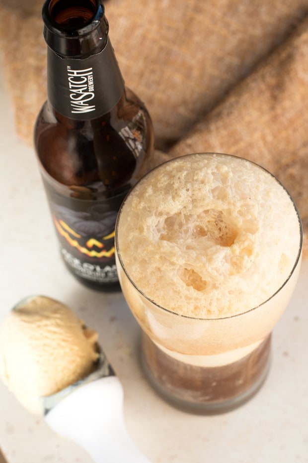 Pumpkin Stout Float | cakenknife.com