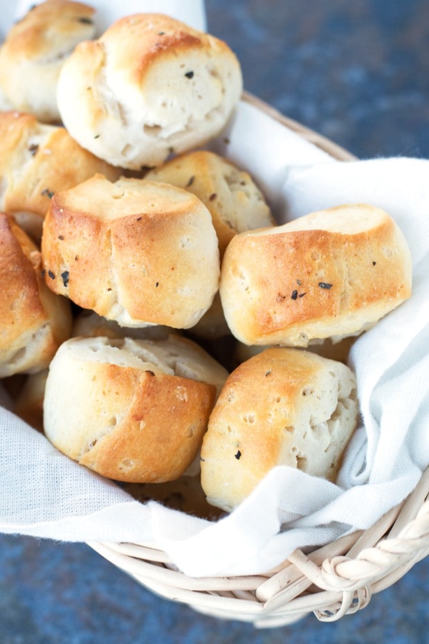 Garlic Bread Bites with Honey Butter Recipe | cakenknife.com 