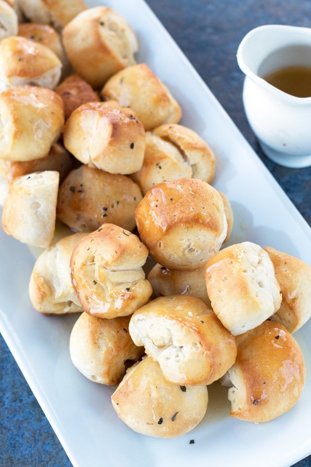 Garlic Bread Bites with Honey Butter Recipe | cakenknife.com 