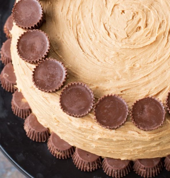 Peanut Butter Cup Overload Cake Recipe | cakenknife.com