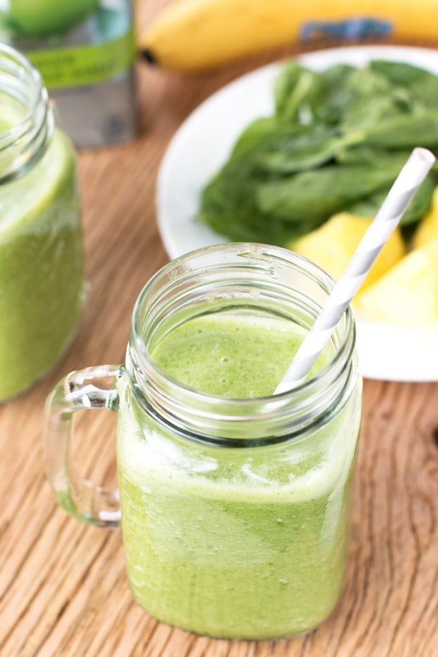 Tropical Green Smoothie Recipe | cakenknife.com