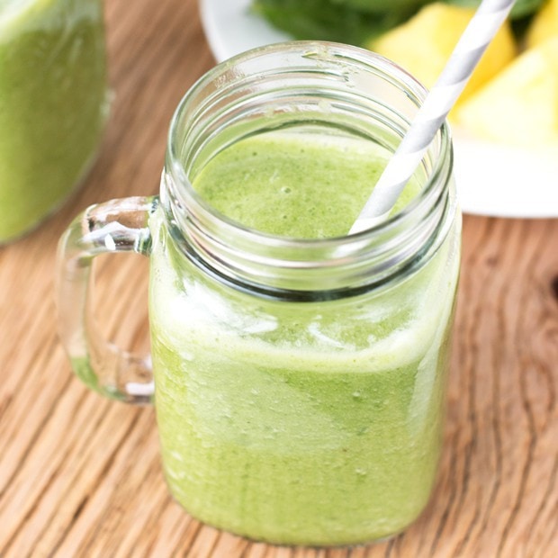 Tropical Green Smoothie Recipe | cakenknife.com