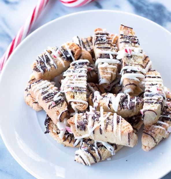 Peppermint Chocolate Chip Biscotti | cakenknife.com