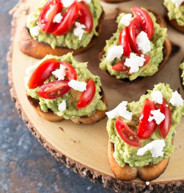 Avocado Goat Cheese Crostini | cakenknife.com