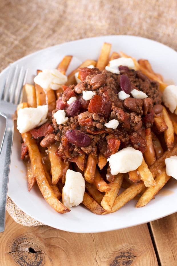 Black Porter Chili Poutine Recipe | cakenknife.com