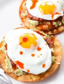 Breakfast Guacamole Tostadas | cakenknife.com