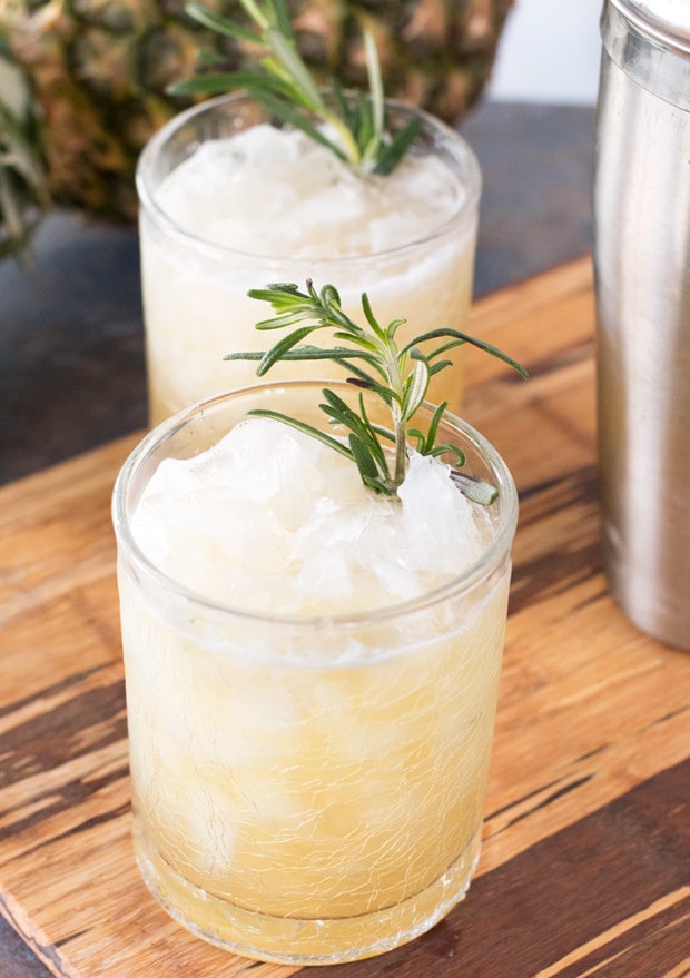 Pineapple Rosemary Smash | cakenknife.com