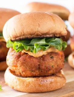 Salmon Cake Sliders with Spicy Mayo & A KitchenAid Giveaway! | cakenknife.com