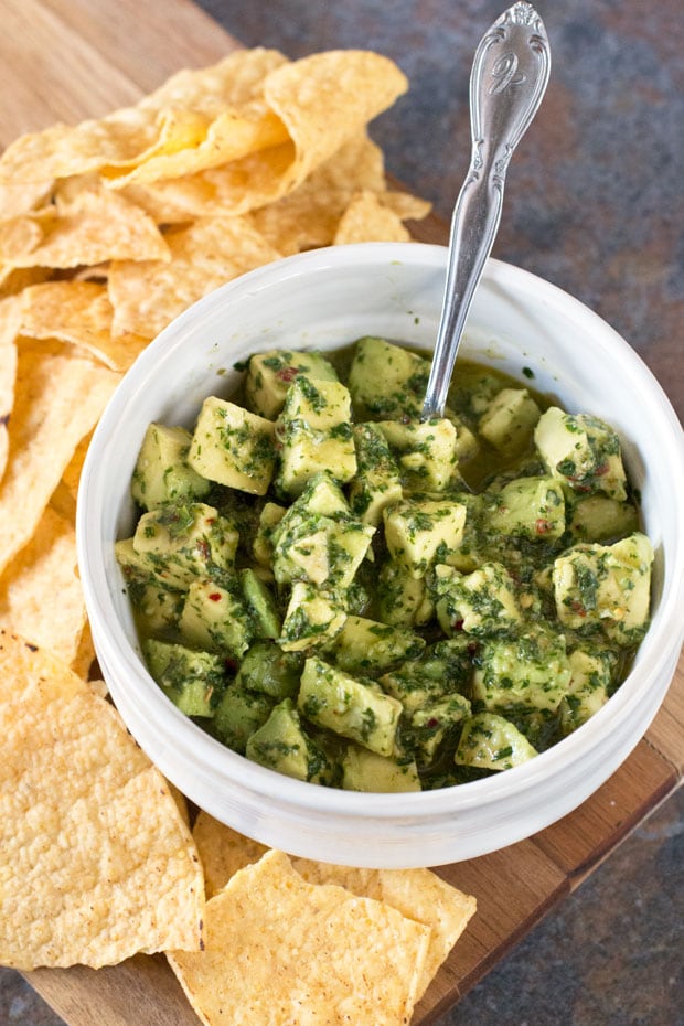 Spicy Avocado Chimichurri Salsa | cakenknife.com