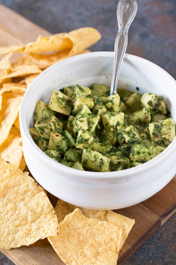 Spicy Avocado Chimichurri Salsa | cakenknife.com