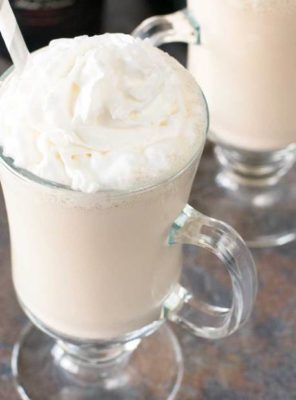 Bailey's Irish Coffee Shake | cakenknife.com