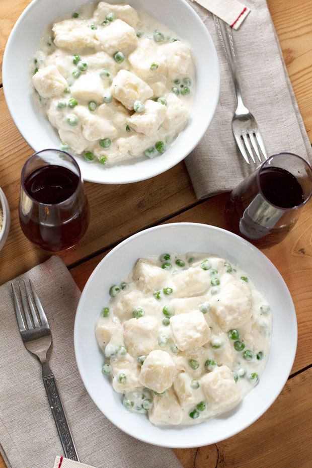 RicottaGnocchiwithLemonCreamSauceGraphic Cake 'n Knife