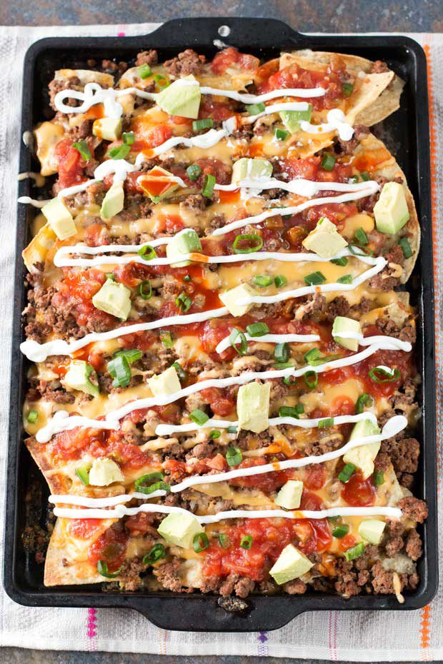 Loaded Nachos (Extra Spicy!} | cakenknife.com