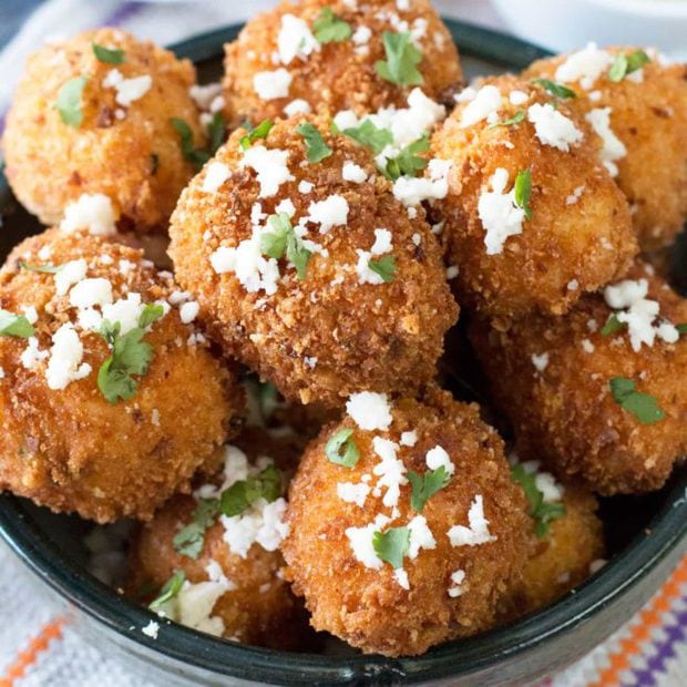 Mexican Arancini with Avocado Cilantro Dipping Sauce | cakenknife.com