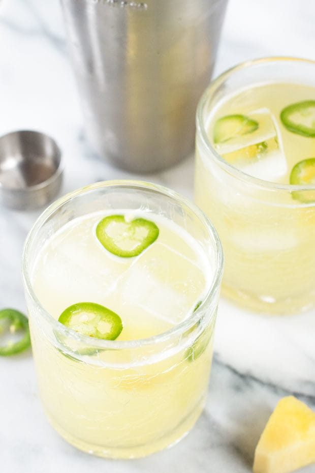 Pineapple Jalapeño Smash | cakenknife.com