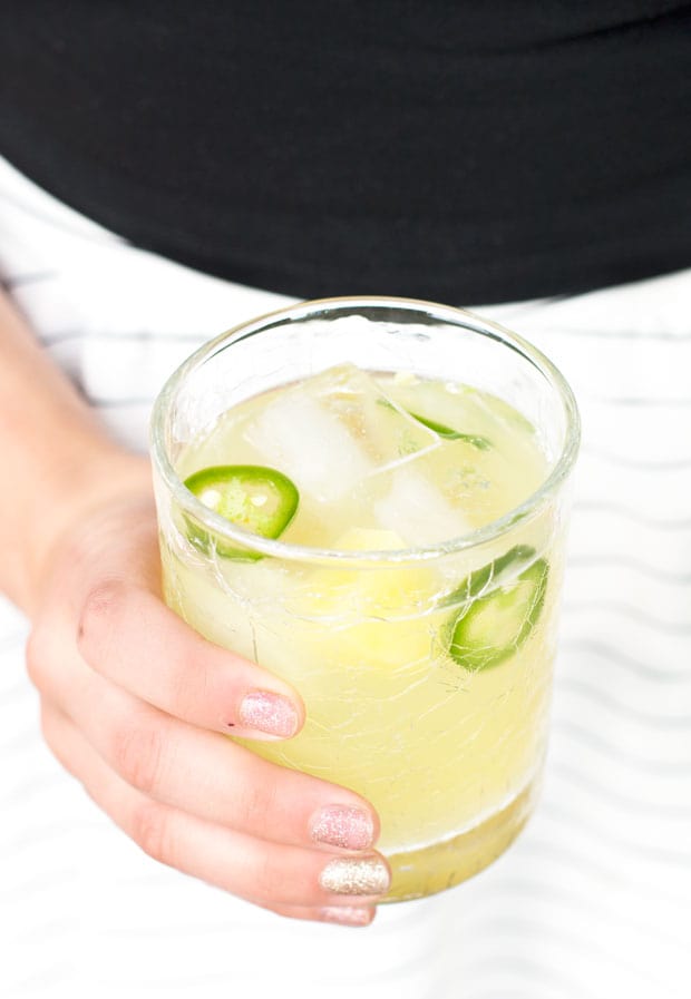 Pineapple Jalapeño Smash | cakenknife.com