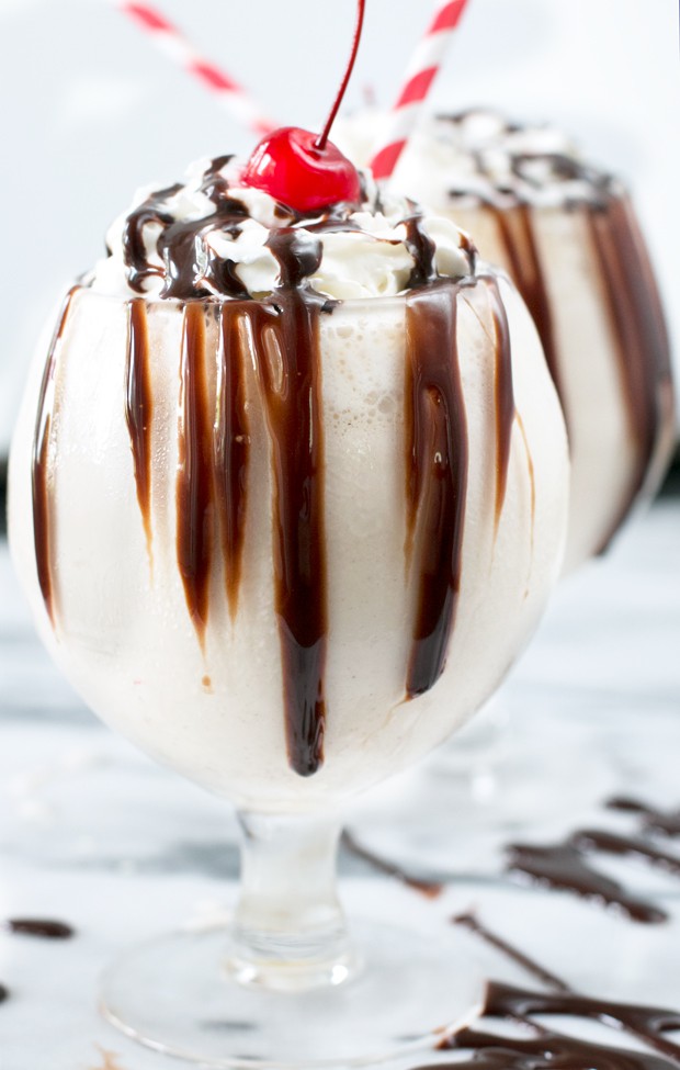 Kentucky Mudslide Shake | cakenknife.com