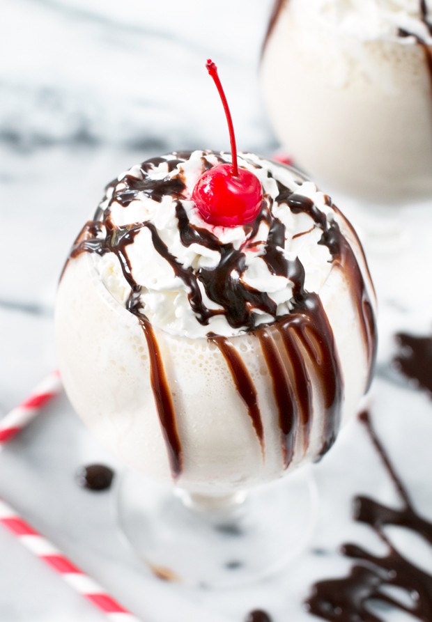 Kentucky Mudslide Shake | cakenknife.com