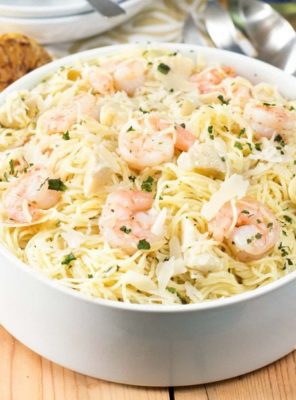 Lemon Shrimp & Artichoke Angel Hair Pasta | cakenknife.com