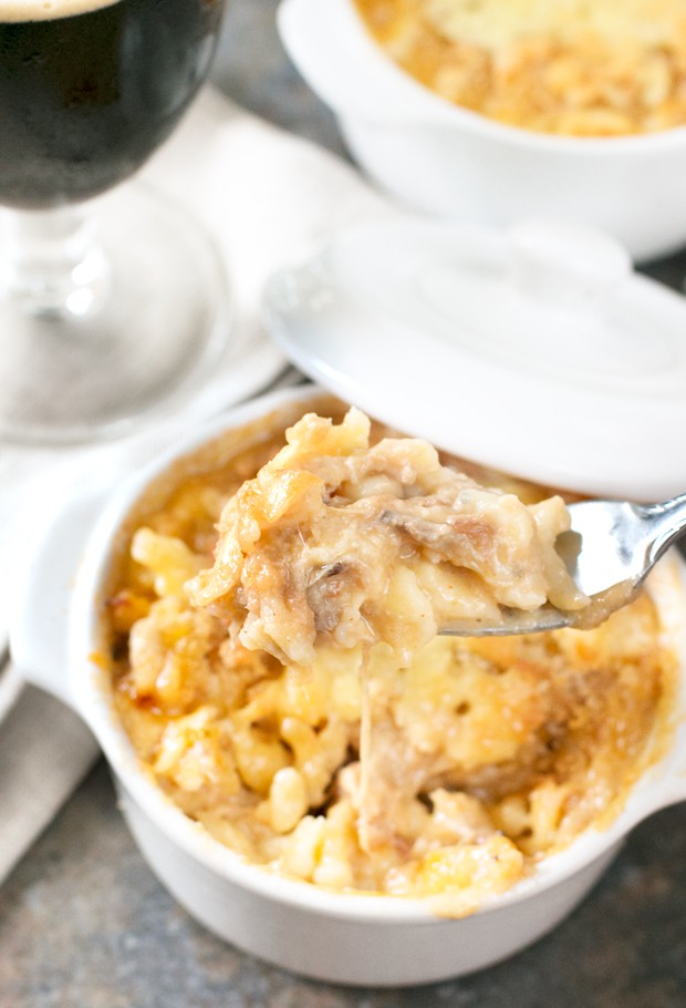 Pulled Pork Spaetzle Mac and Cheese | cakenknife.com