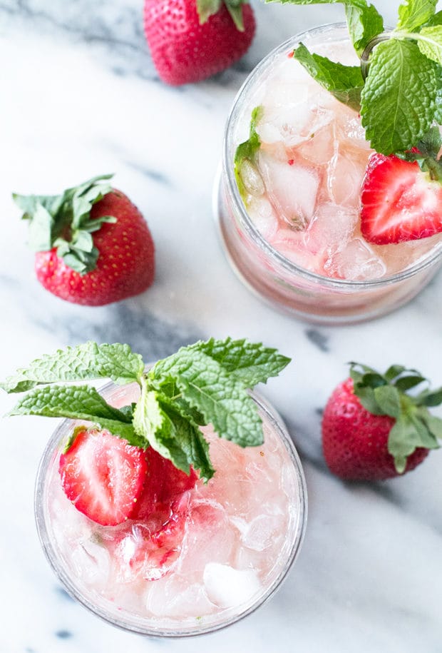 Strawberry Mint Julep | cakenknife.com