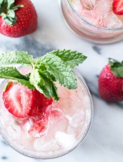 Strawberry Mint Julep | cakenknife.com