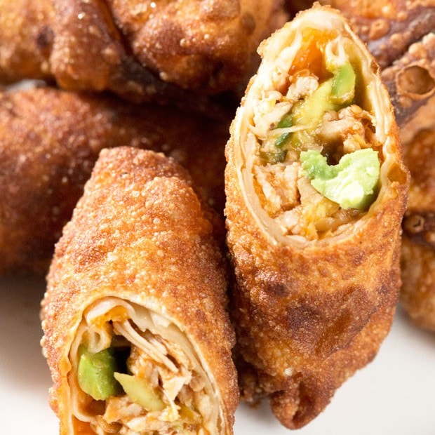 Avocado Eggrolls with BBQ Chicken | cakenknife.com