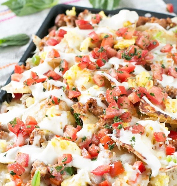 Breakfast Italian Nachos | cakenknife.com