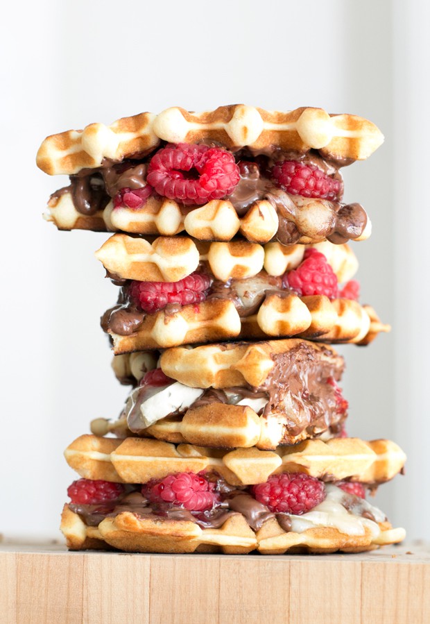 Raspberry Nutella Brie Waffle Sandwiches | cakenknife.com